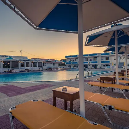 Mammis Beach Hotel-3
